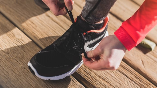 беговые кроссовки 