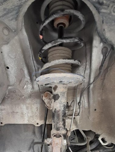 Замена амортизатора Toyota в автотехцентре