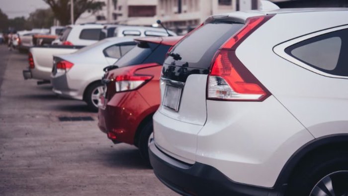 Впервые за 3 года в России купили больше российских 